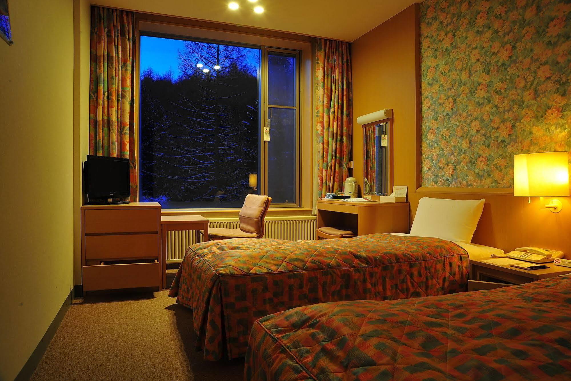 Shiga Kogen Prince East Hotel Яманучи Екстериор снимка