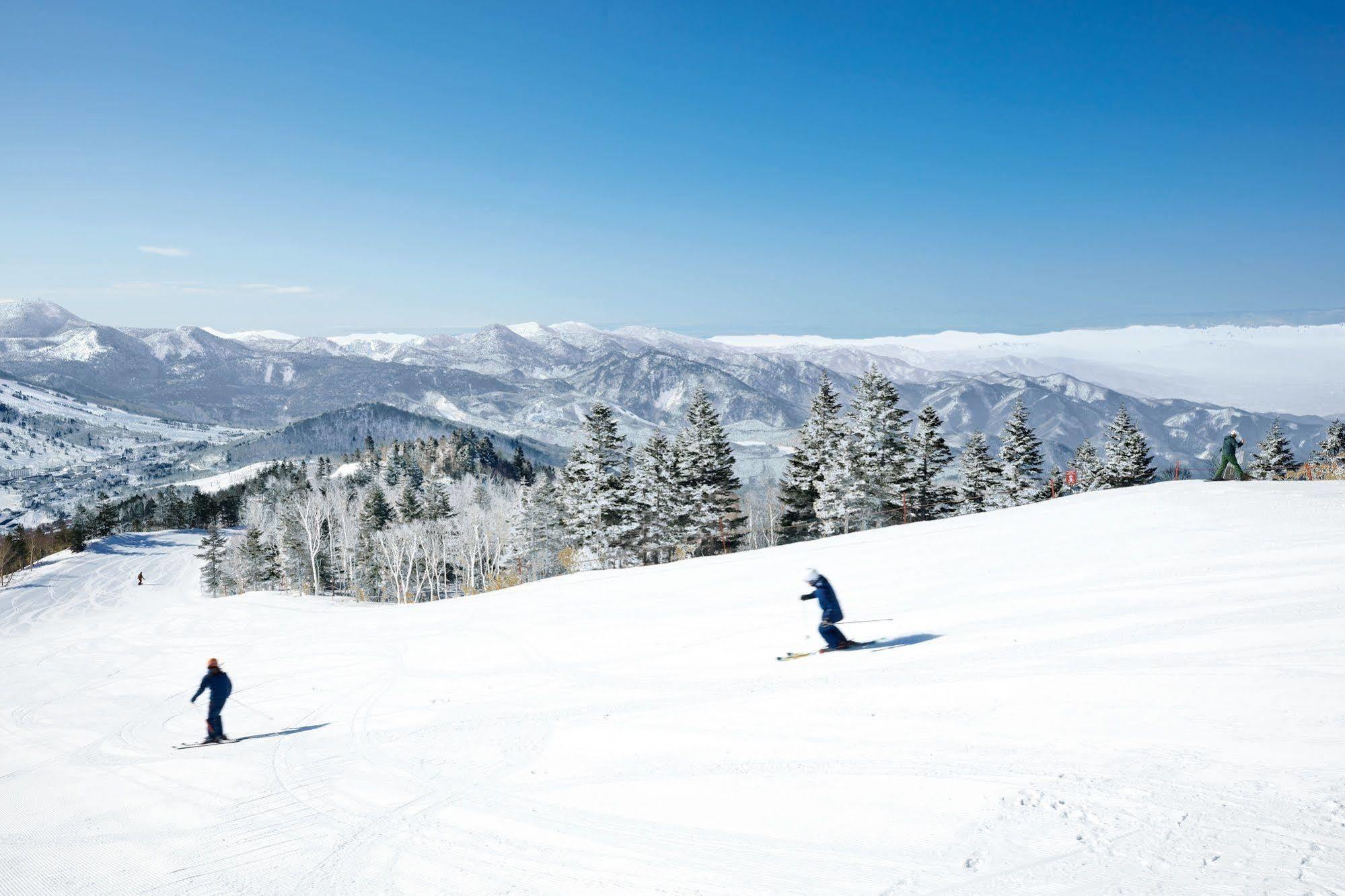 Shiga Kogen Prince East Hotel Яманучи Екстериор снимка